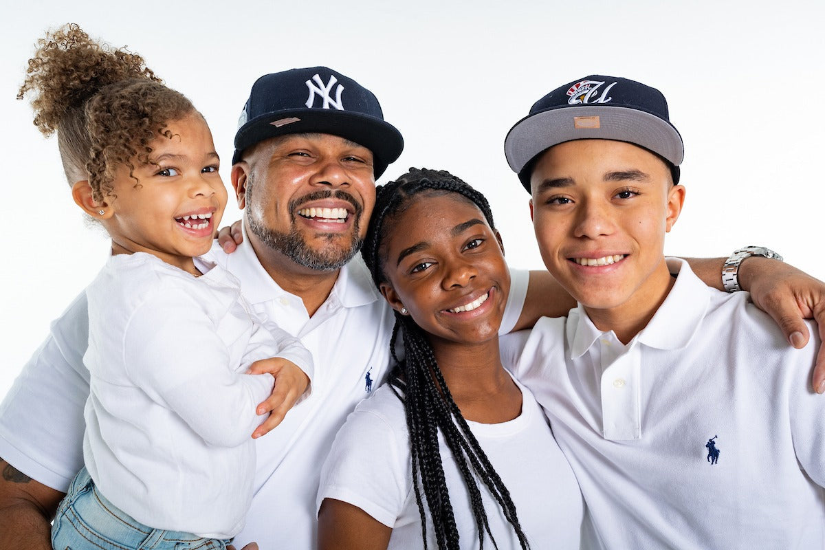 Choosing the Right Outfits for Your Family Photography